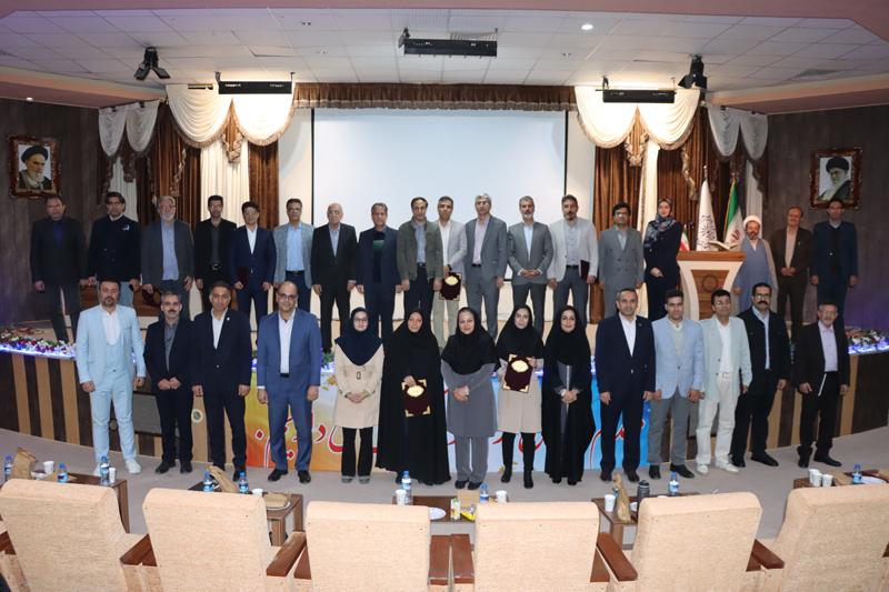 برگزاری آیین تجلیل از پژوهشگران و فناوران برتر دانشکده ادبیات و علوم انسانی